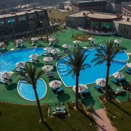 Jewel Sport City And Aqua Park Cairo Exterior photo The swimming pool at the resort
