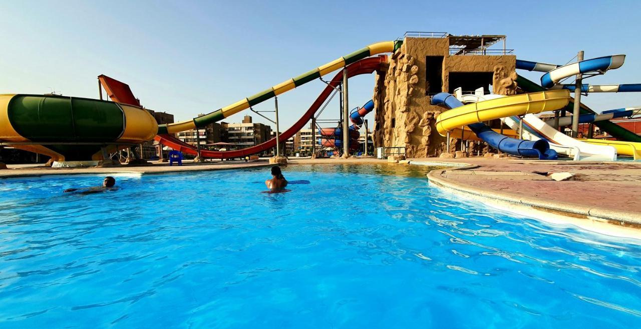 Jewel Sport City And Aqua Park Cairo Exterior photo Splash the Sun City