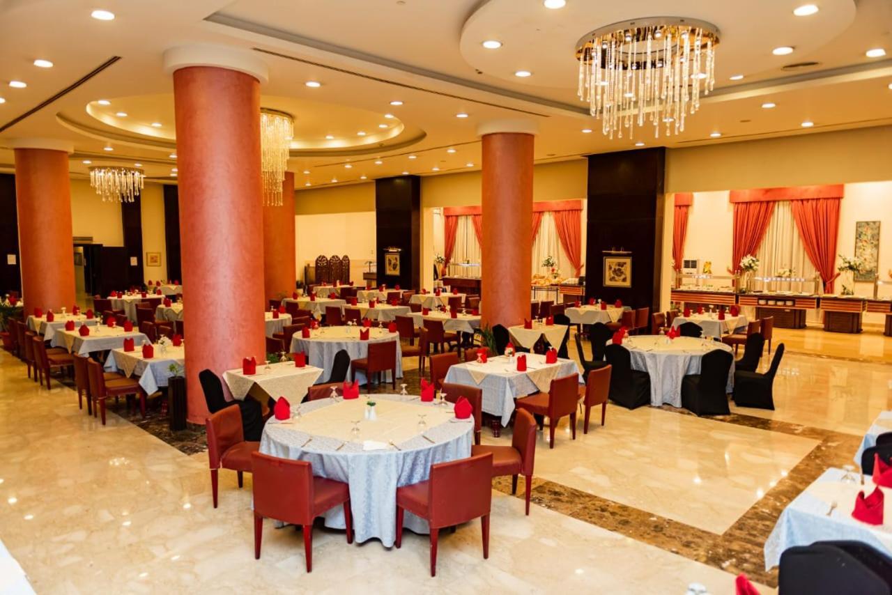 Jewel Sport City And Aqua Park Cairo Exterior photo The Grand Ballroom