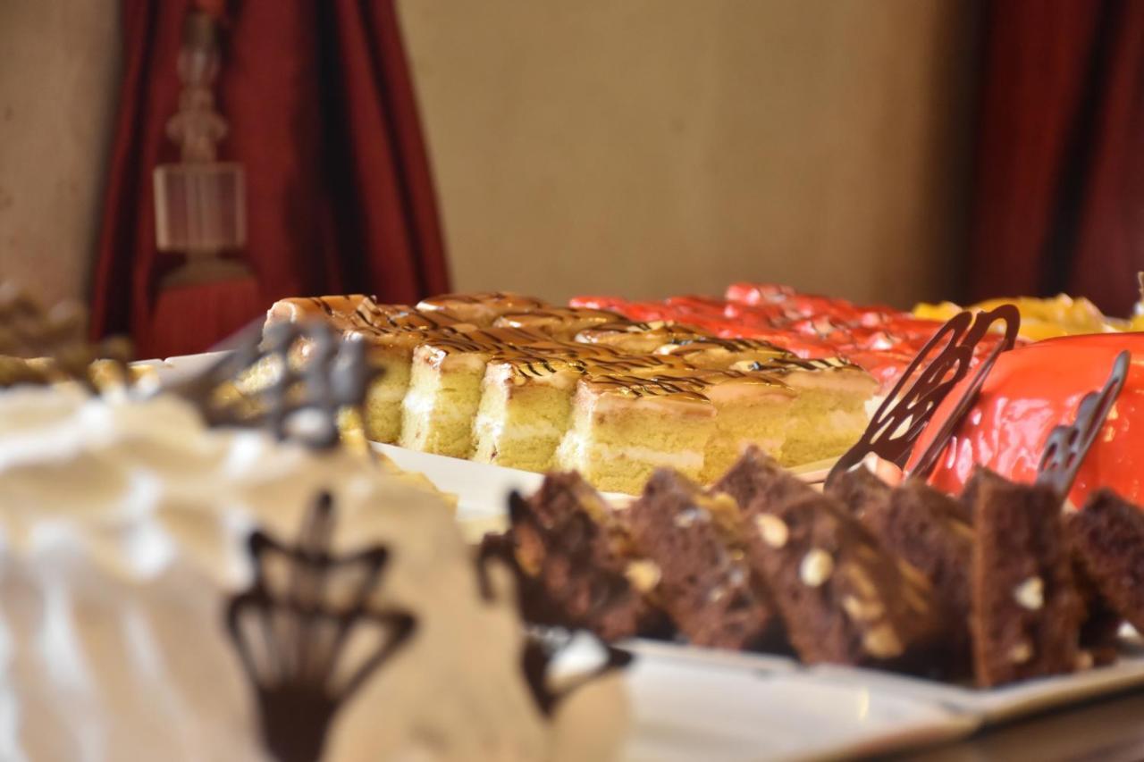 Jewel Sport City And Aqua Park Cairo Exterior photo A selection of Italian desserts